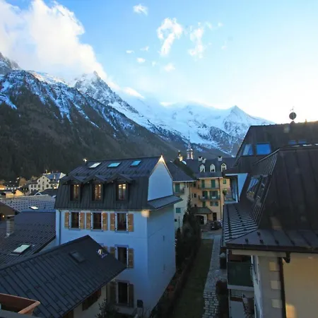 Le Paradis 28 Apartment- Year Appartement