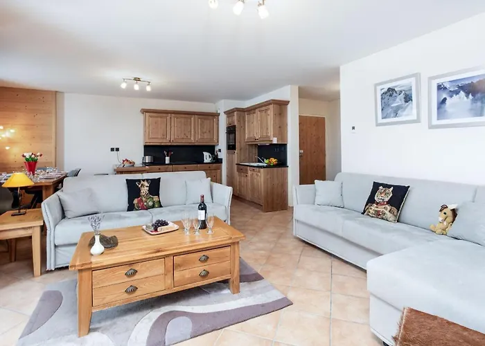 Le Paradis 28 Apartment- Year Apartment