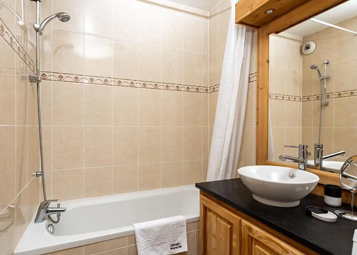 Le Paradis 28 Apartment- Year *